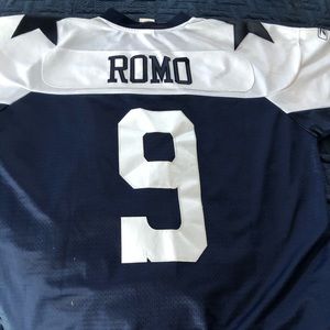 Tony Romo Jersey - Dallas Cowboys
